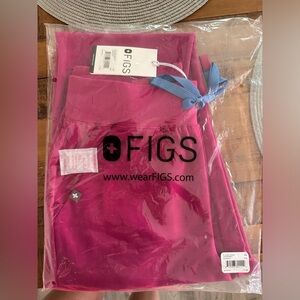 Figs clara jogger scrub pants